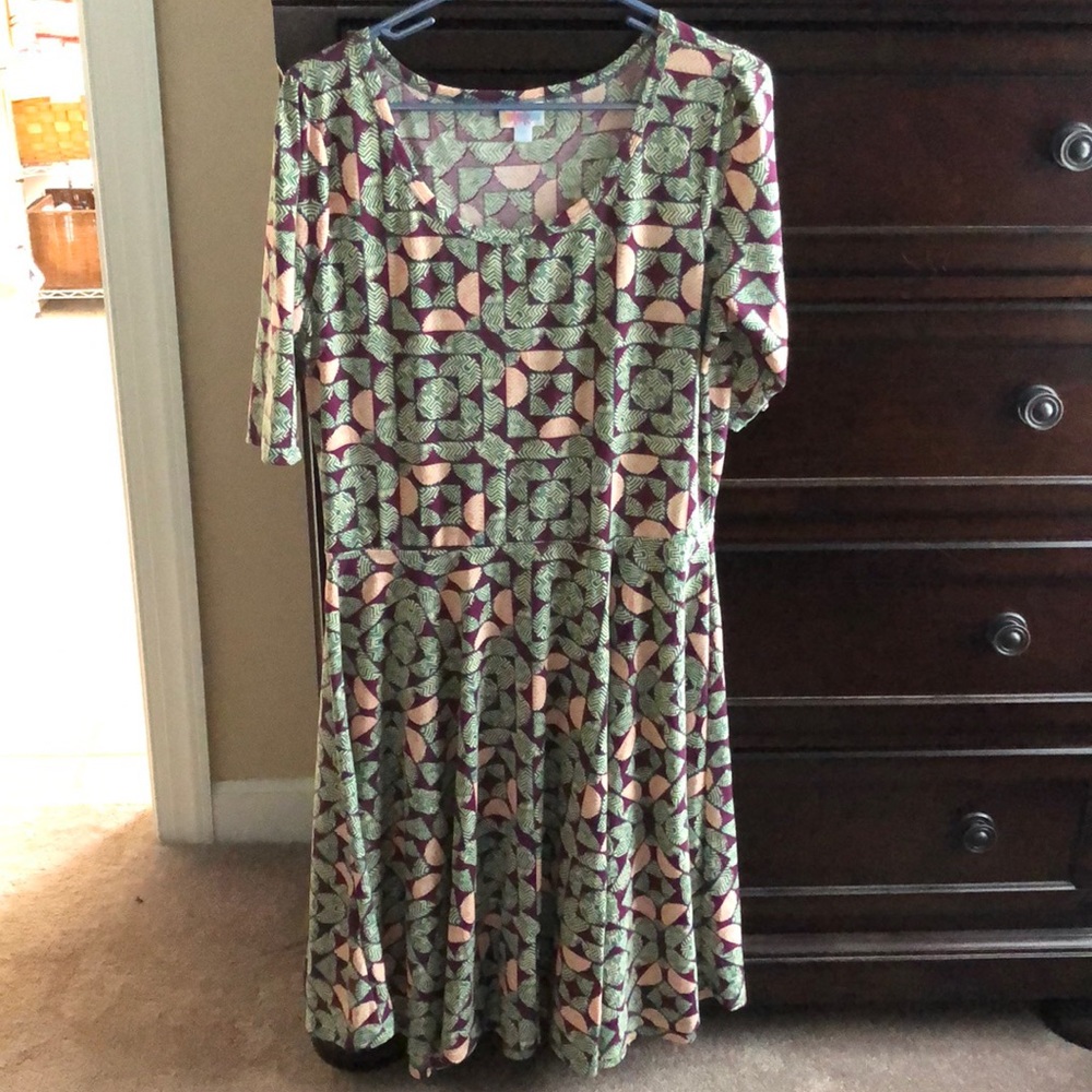 Ladies LuLaRoe dress. Size 2X